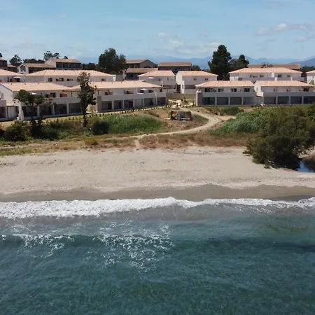 Résidence Marina Di Bravone - 8 Personnes 1er étage N127-128 *